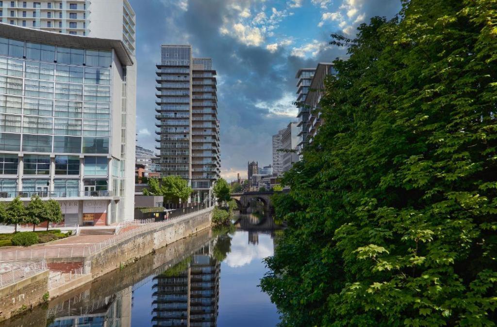Adelphi Wharf Luxury Apartments Manchester Buitenkant foto